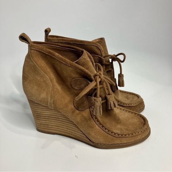 Lucky Brand Yaney wedge booties tan suede tassels size 6.5 - Picture 1 of 7